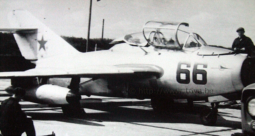 UTI MiG-15