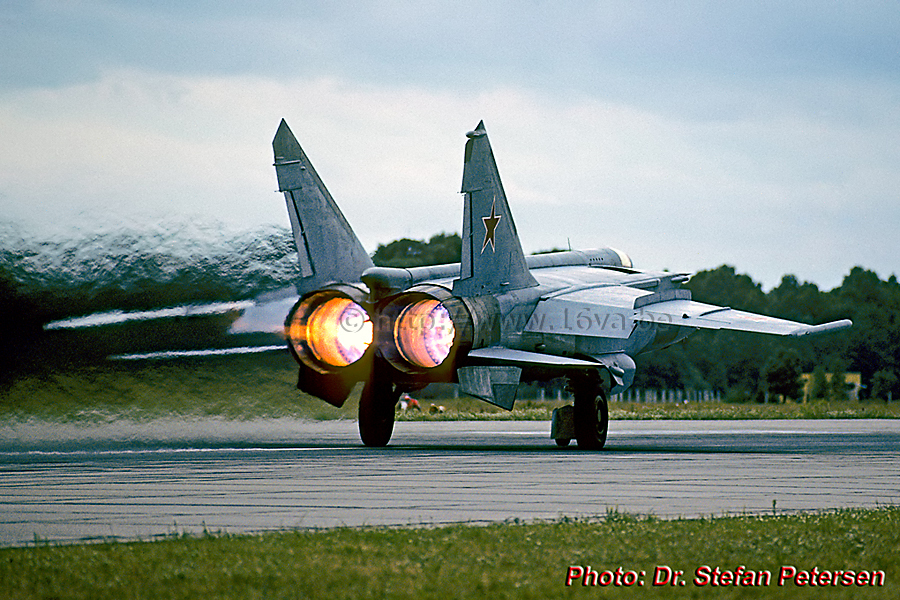 MiG-25RBS