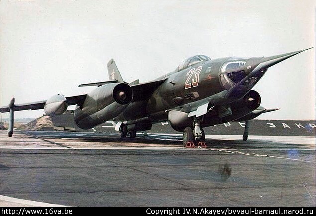 Yak-28R