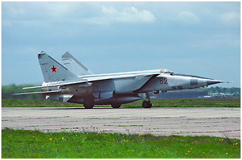 MiG-25R