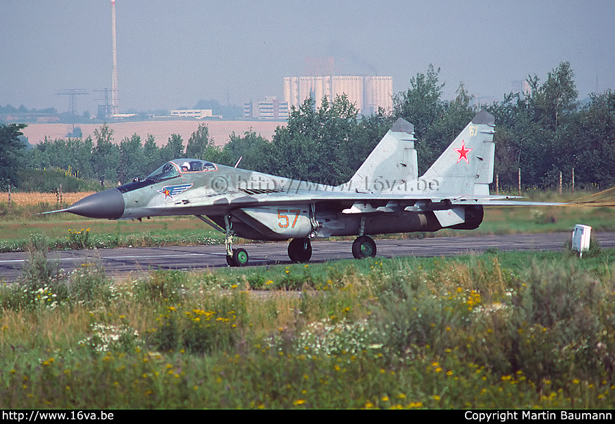 MiG-29 early