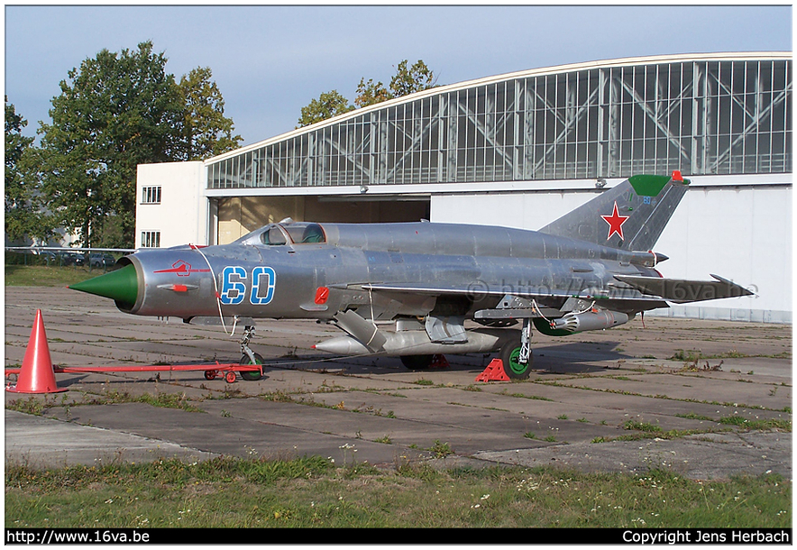 .MiG-21SMT