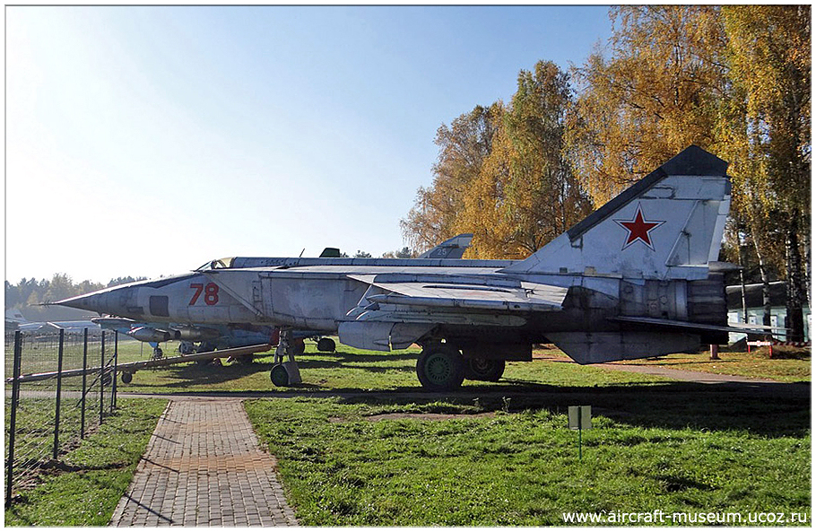 .MiG-25BM '78'