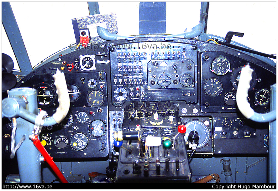 .An-2 cockpit
