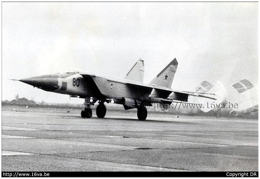 .MiG-25BM '80'