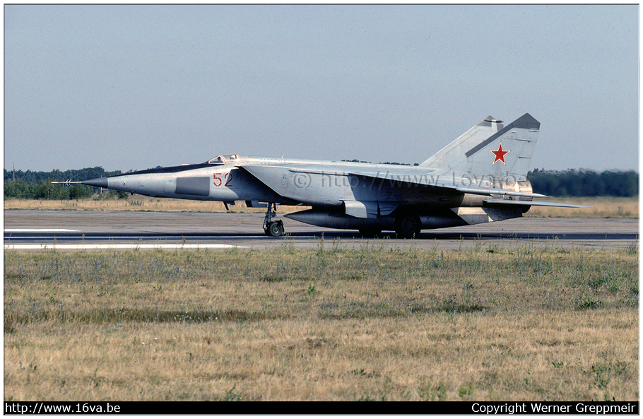 .MiG-25RBS '52'