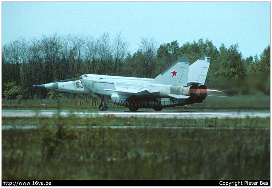 .MiG-25RBT '53'