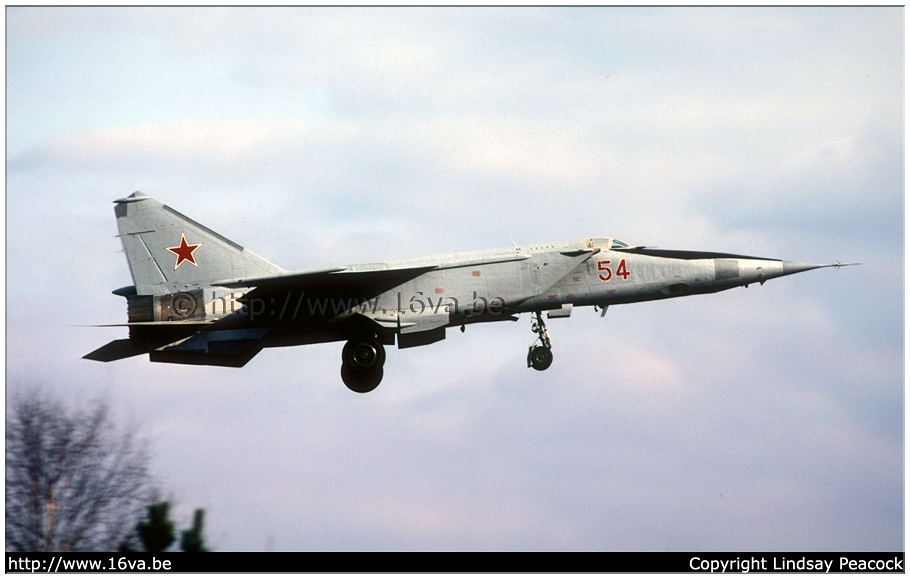.MiG-25RBT '54'