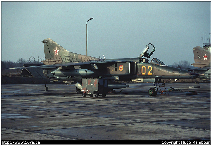 .MIG-27D '02' 