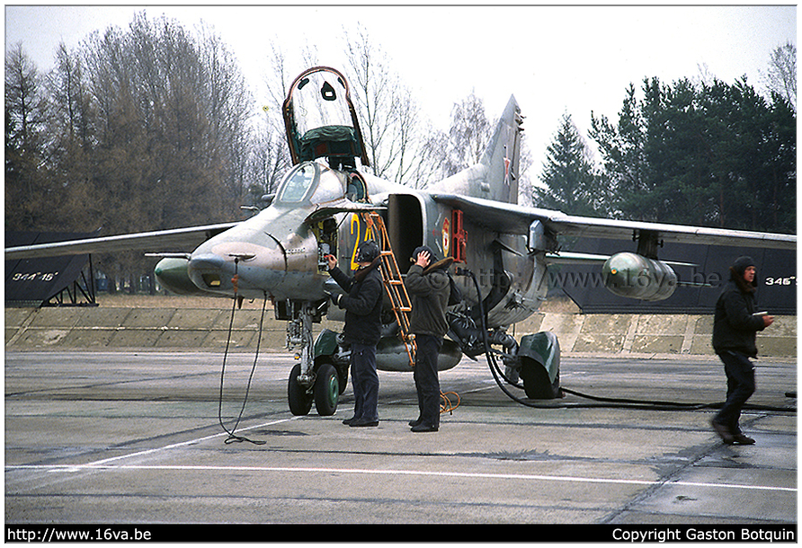.MiG-27M '26'