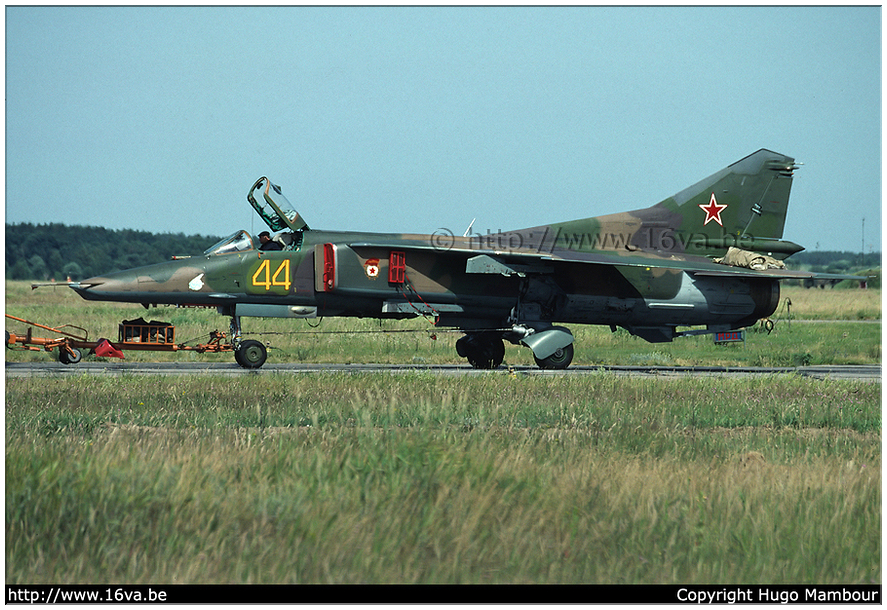 .MiG-27D '44'