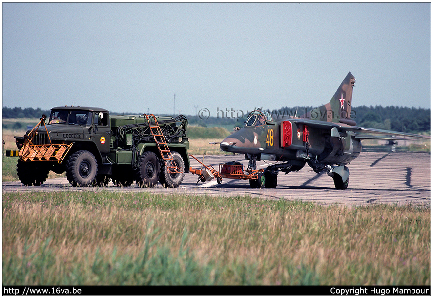 .MIG-27D '48'