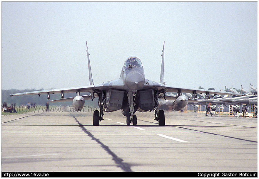 .MiG-29 front