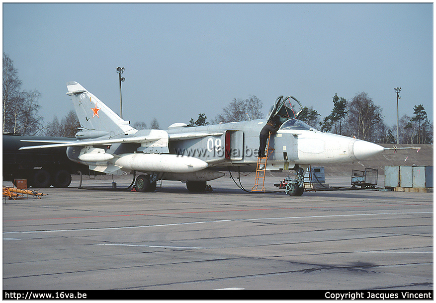 .Su-24MR '09'