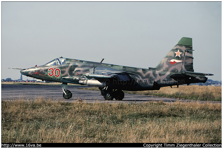 .Su-25 '30'