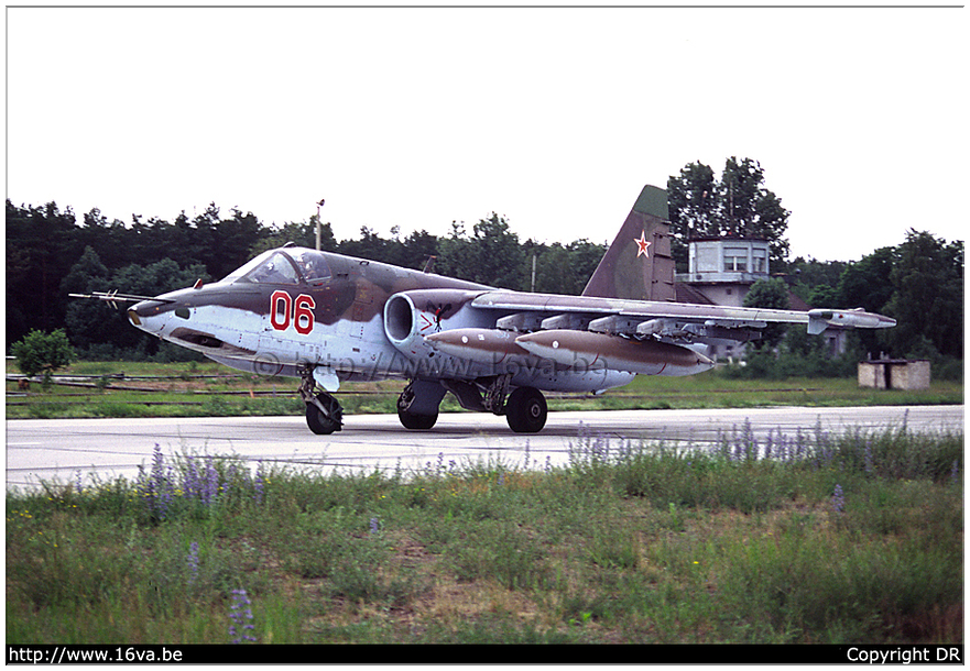 .Su-25UB '71'