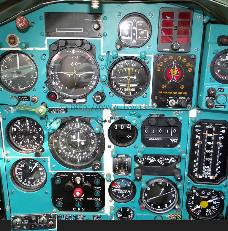 Cockpit MiG-25BM