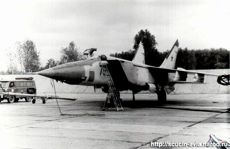 MiG-25BM