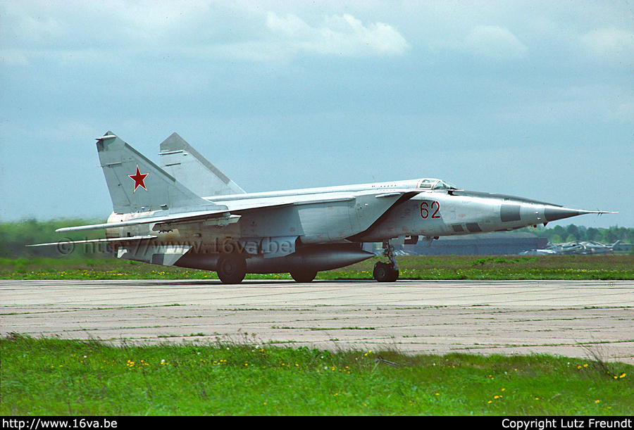 MiG-25RBF