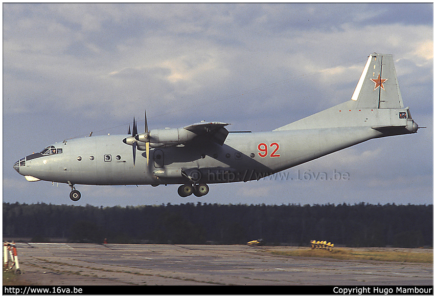 .An-12B '92'