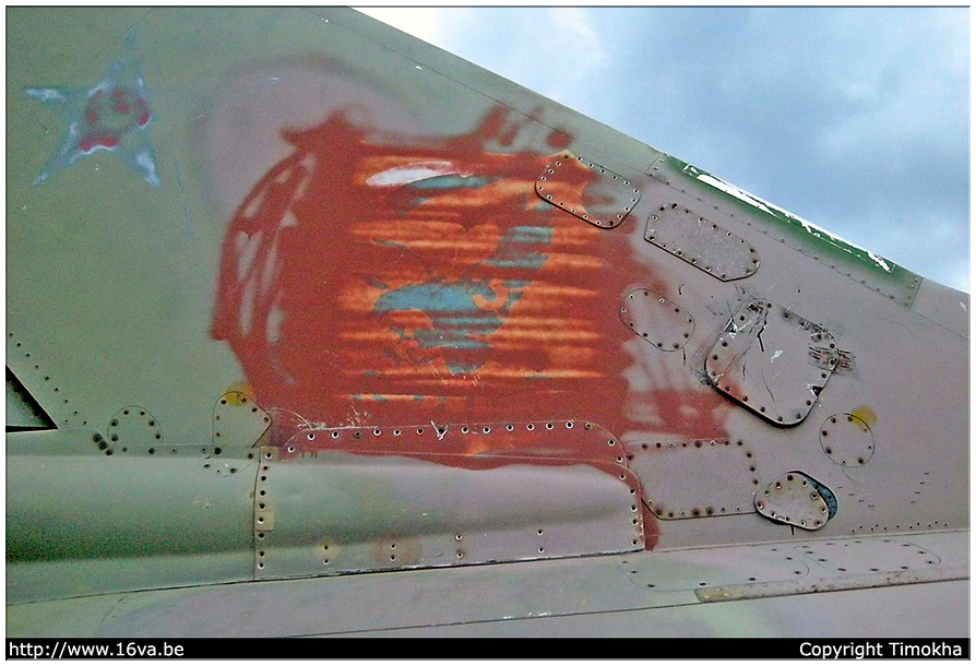 .Su-17M4 '41' tail