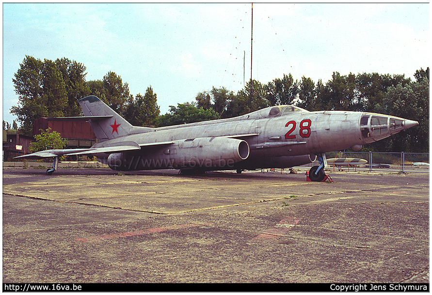 .Yak-27R '28'