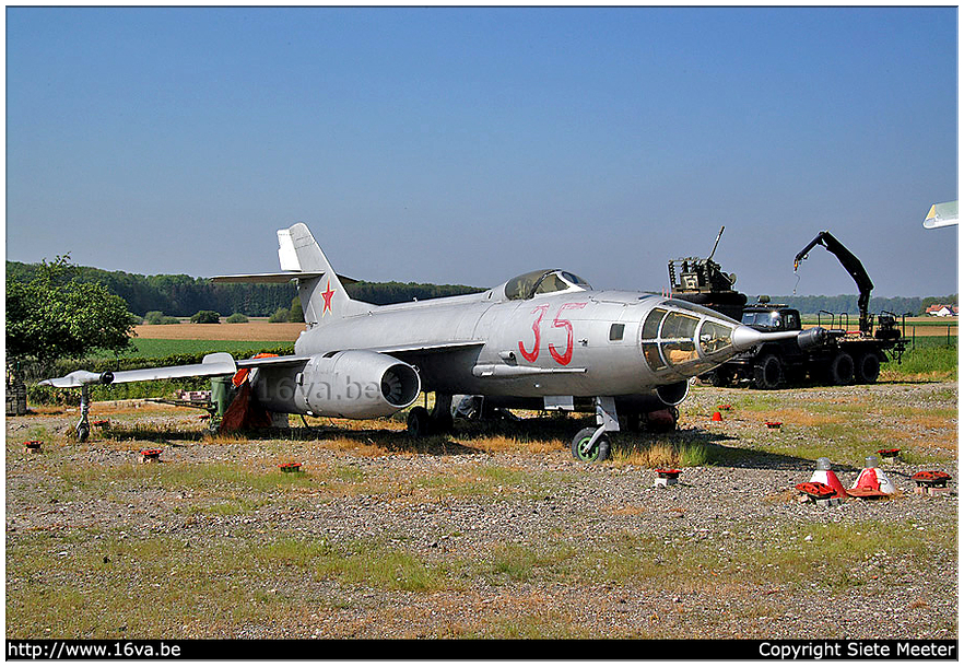 .Yak-27R