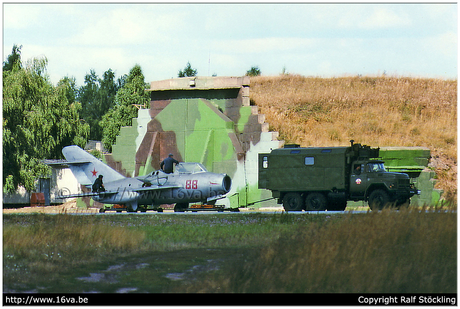.UTI MiG-15