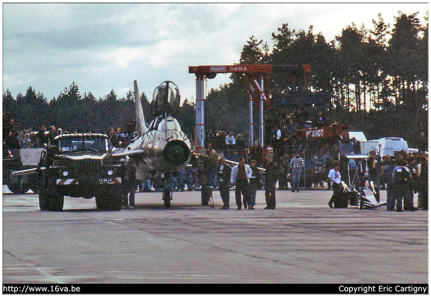 .Su-17 - Dragster