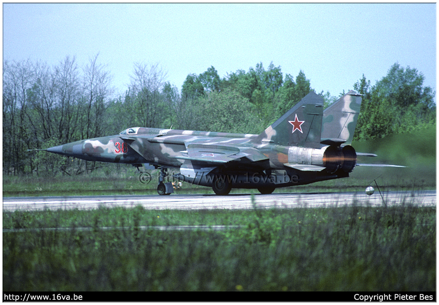 .MiG-25RBF '38'