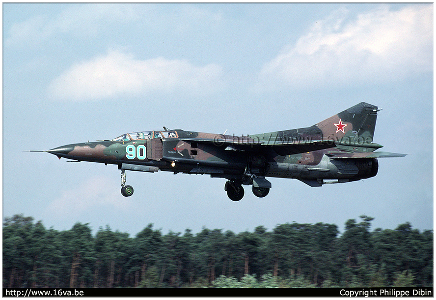 .MiG-23UB '90'