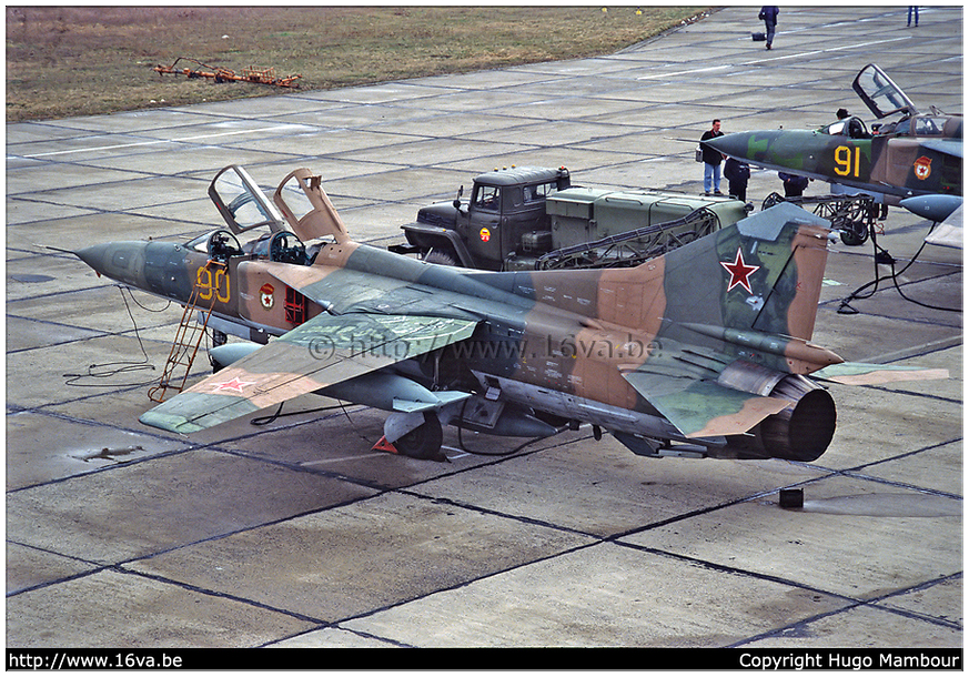 .MiG-23UB '90'