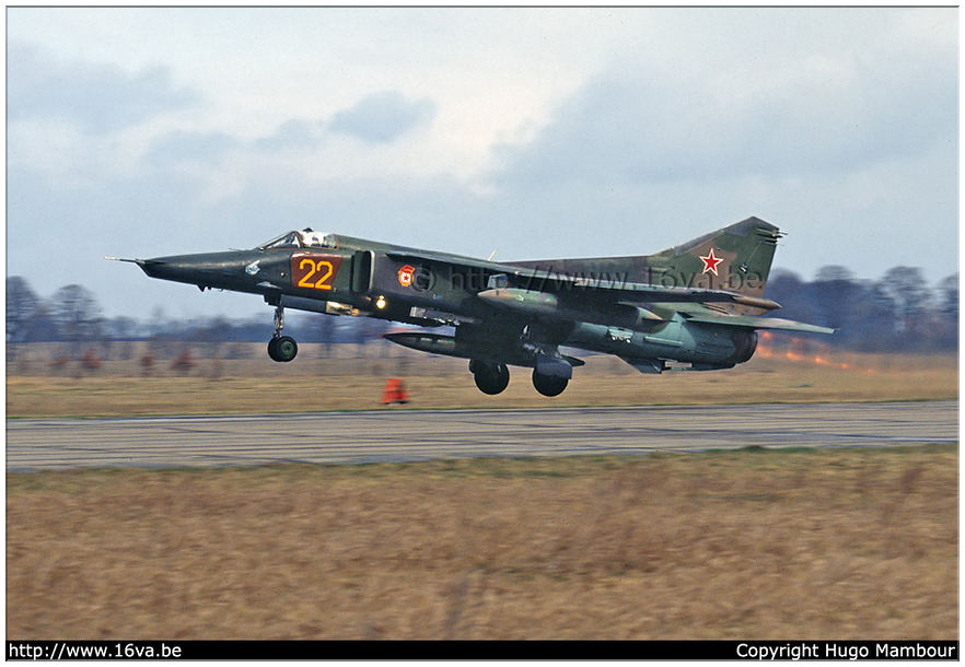 .MiG-27D '22'