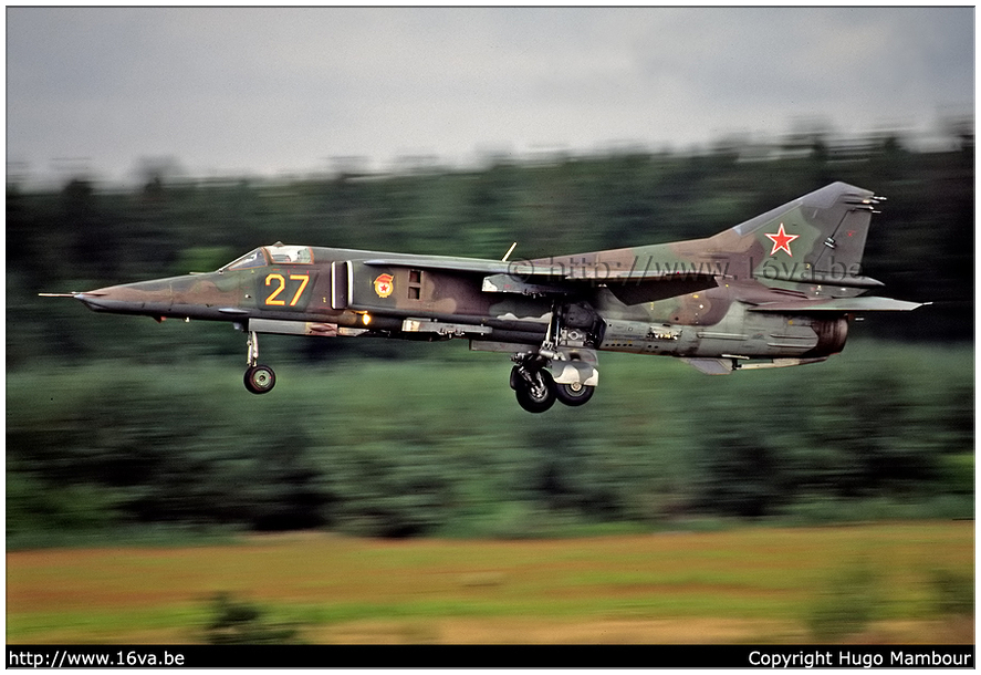 .MiG-27D '27'