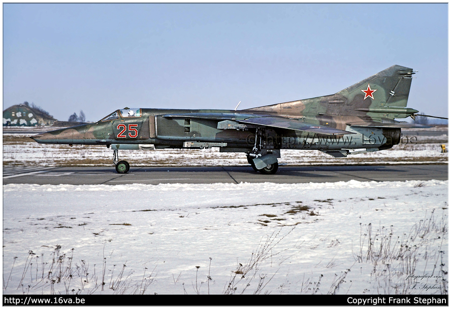 .MiG-27D '25'