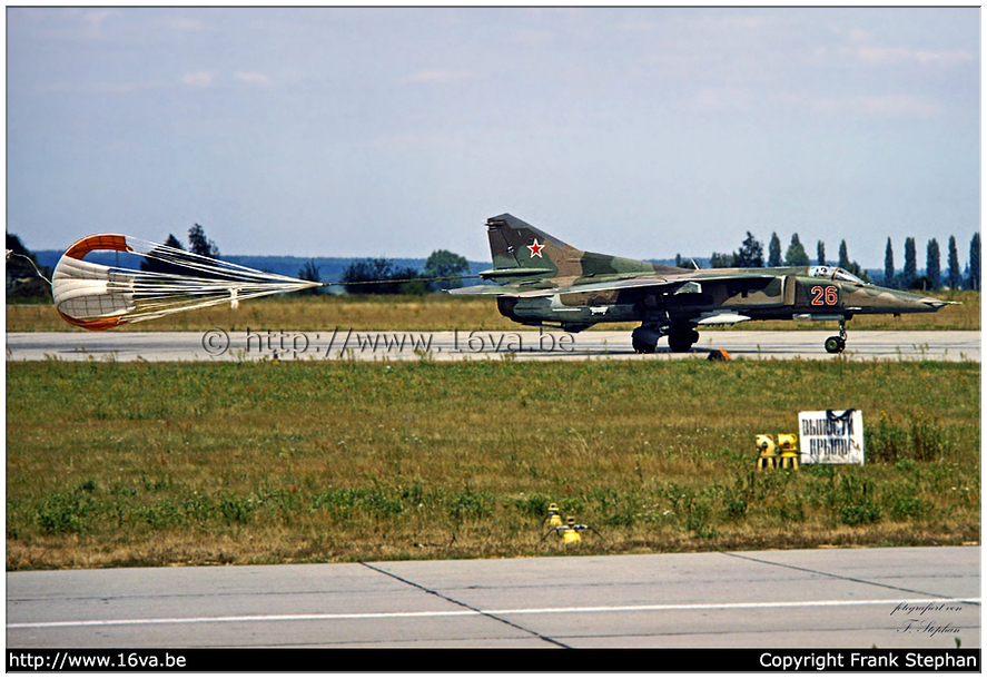 .MiG-27D 26