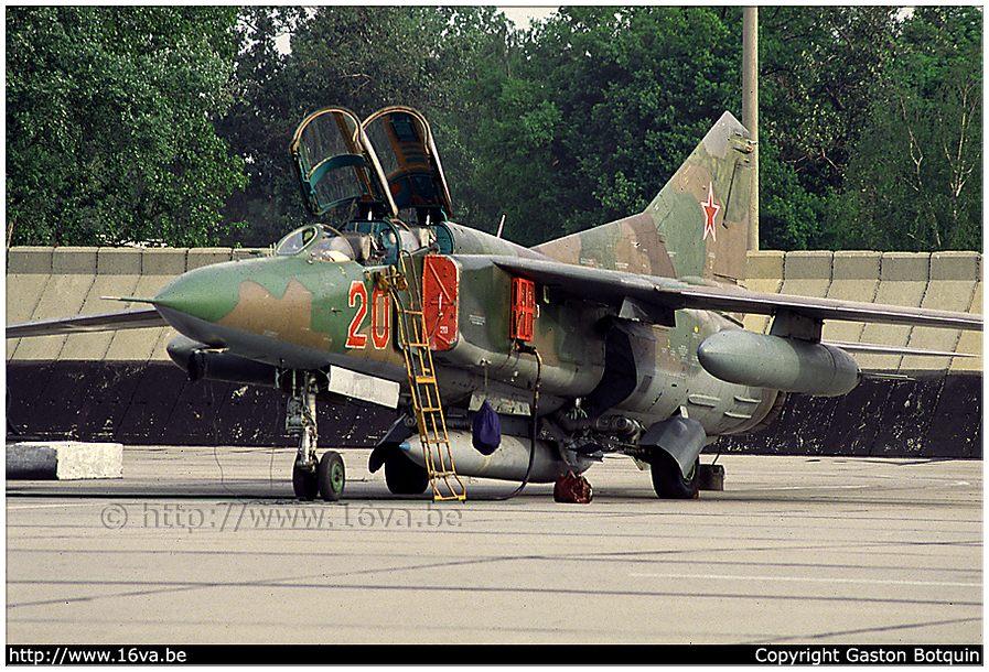 .MiG-23UB '20'