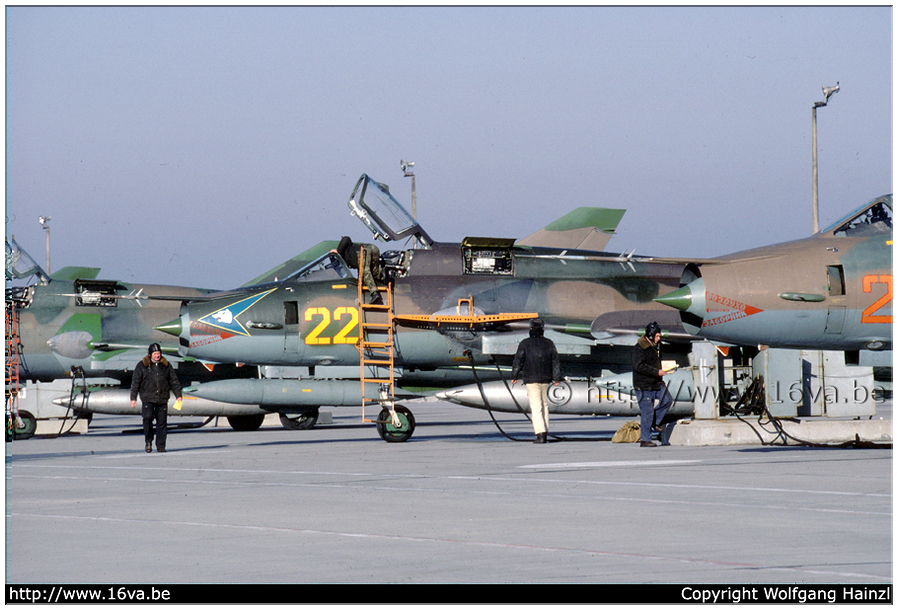 .Su-17M4 '22'