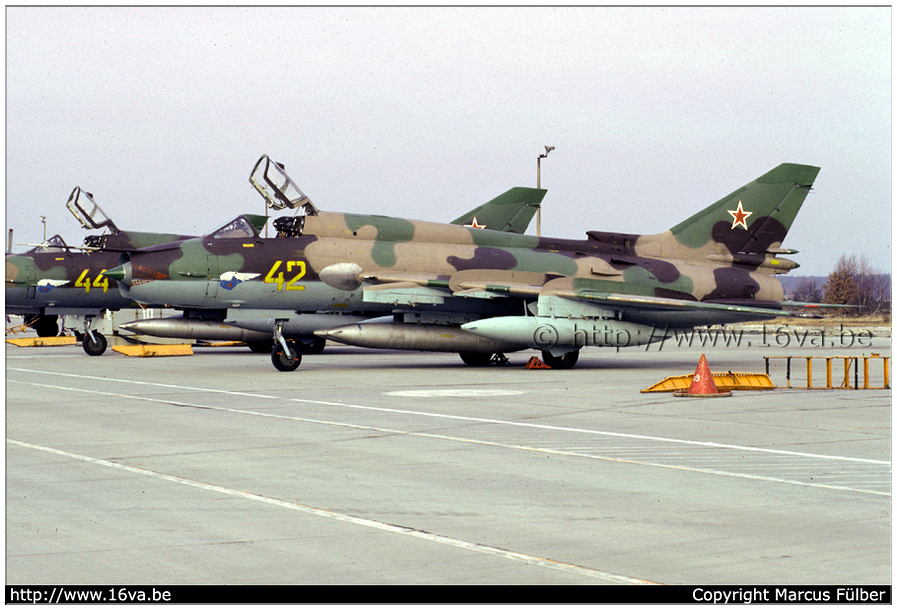 .Su-17M4 '42'