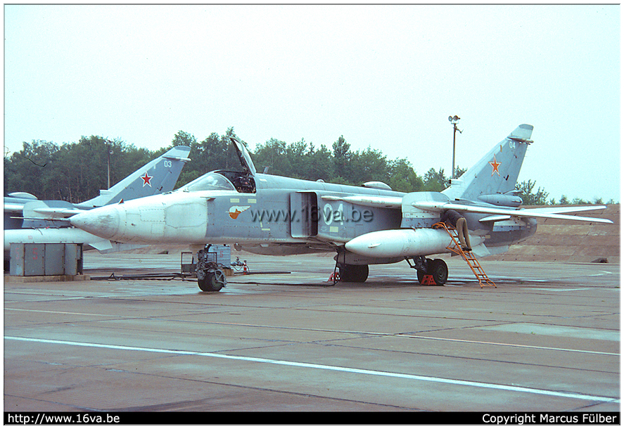 .Su-24MR  '04'