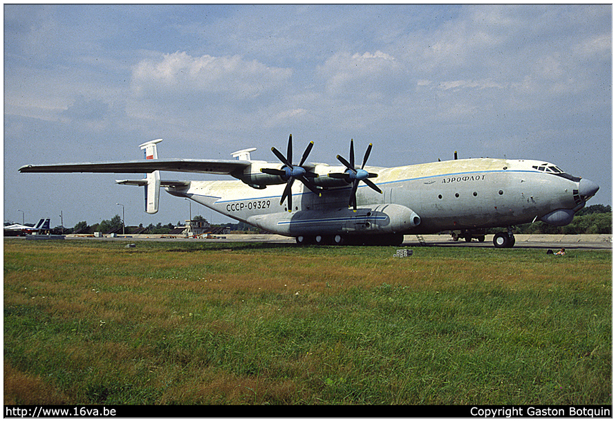 .An-22A '09329'